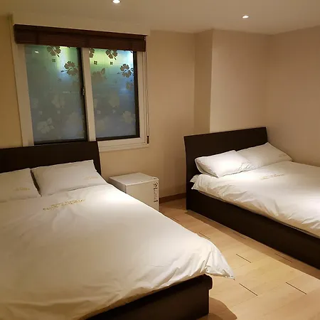 Moon Sun Guesthouse Seoul Exterior photo